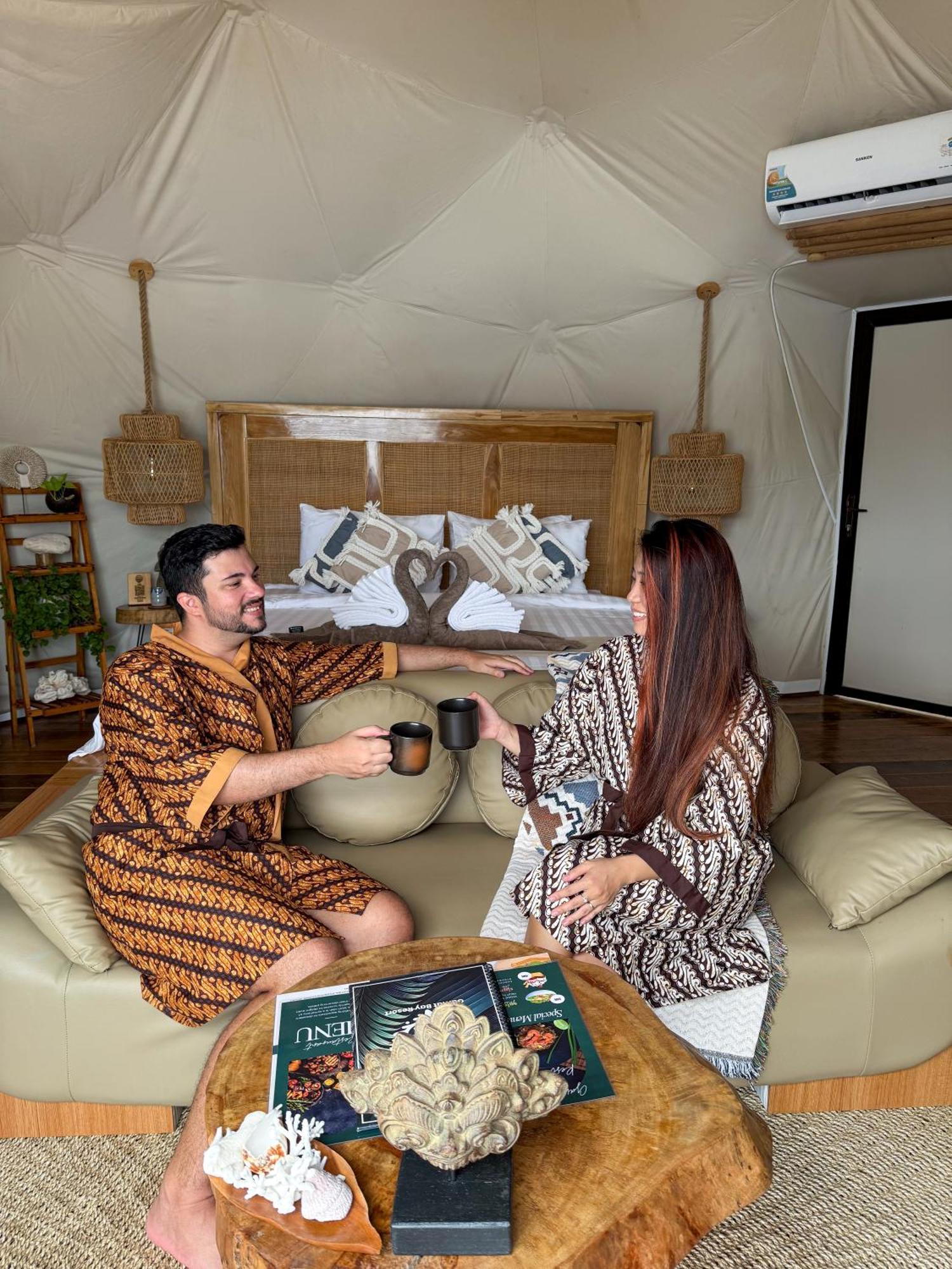 Beachfront Luxury Dome Villas - Gamat Bay Resort Nusa Penida Extérieur photo