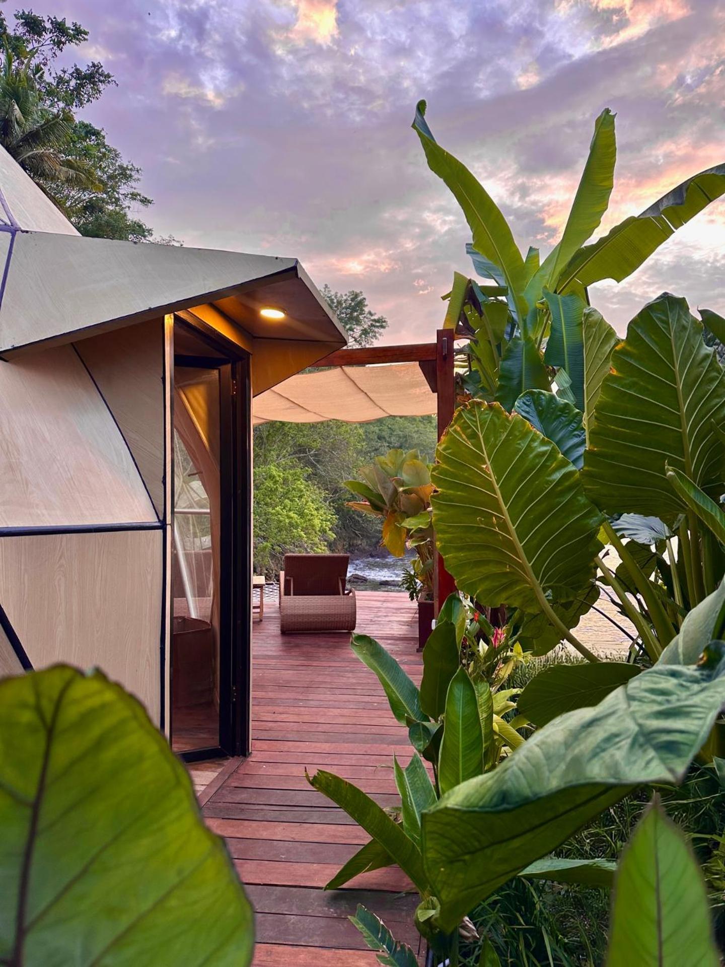 Beachfront Luxury Dome Villas - Gamat Bay Resort Nusa Penida Chambre photo